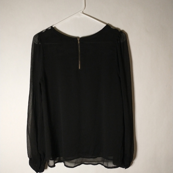 Forever 21 contemporary sheer top size small - Picture 5 of 8